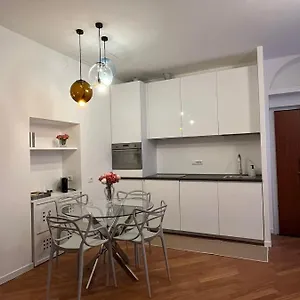Casa Vercelli Delizioso Bilocale Moderno Nella Vecchia Appartamento Milano