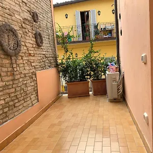 Elegante In Centro A Casa vacanze Cesena
